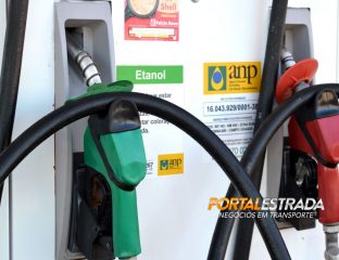 Mercado fez com gasolina o que setor de etanol queria