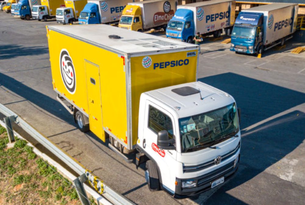 PepsiCo utiliza tecnologia inovadora de energia solar em caminhões de distribuição