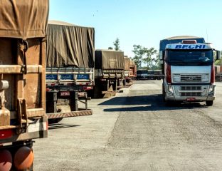 Demanda por transporte rodoviário de cargas se aproxima dos níveis de março