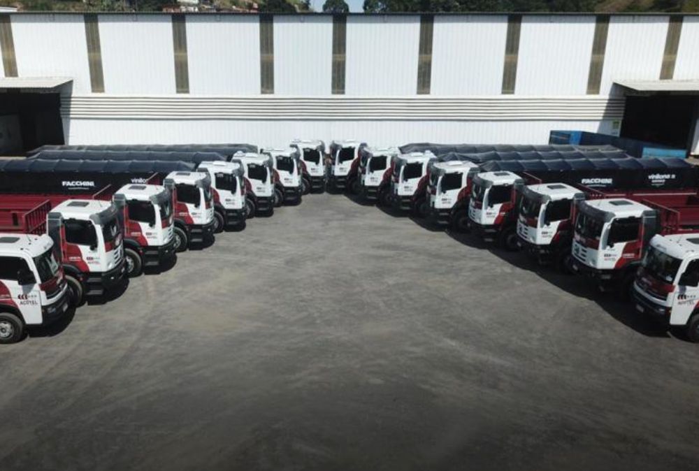 Açotel renova frota com 14 caminhões Volkswagen