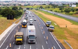 Portal Estrada - Tráfego de caminhões aumentou nas estradas pedagiadas