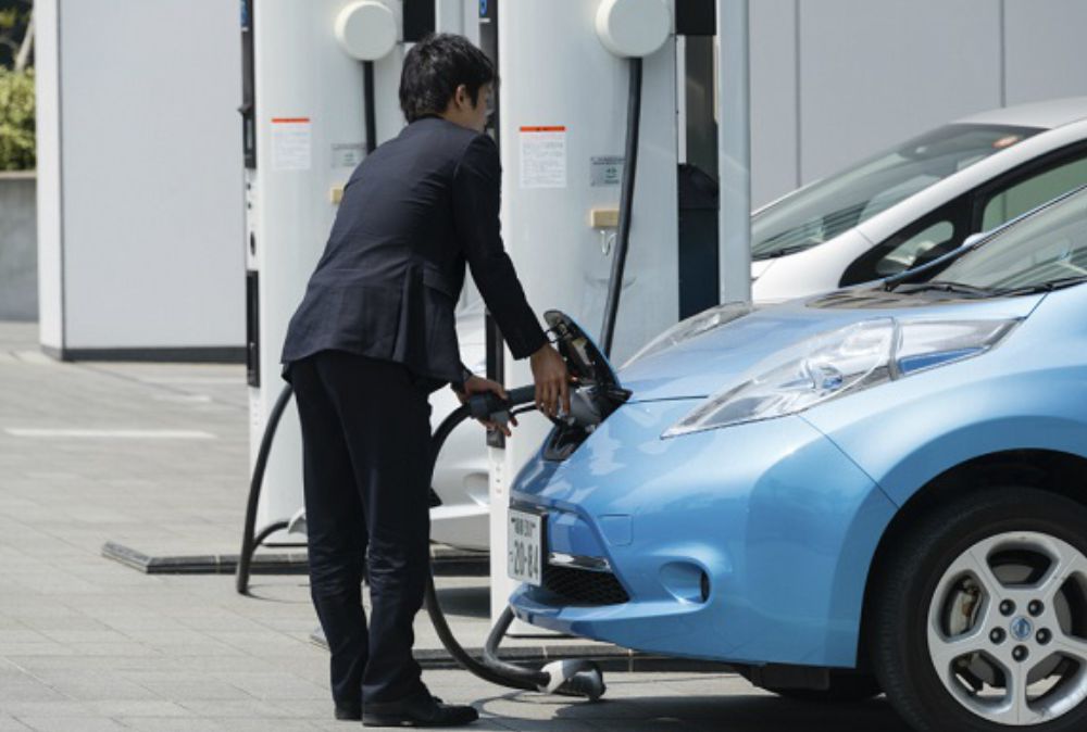Portal Estrada - Japão pode proibir veículos a gasolina perto da década de 2030