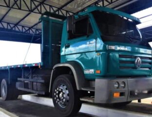 Portal Estrada - PRF apreende caminhão adulterado com identificação do Exército