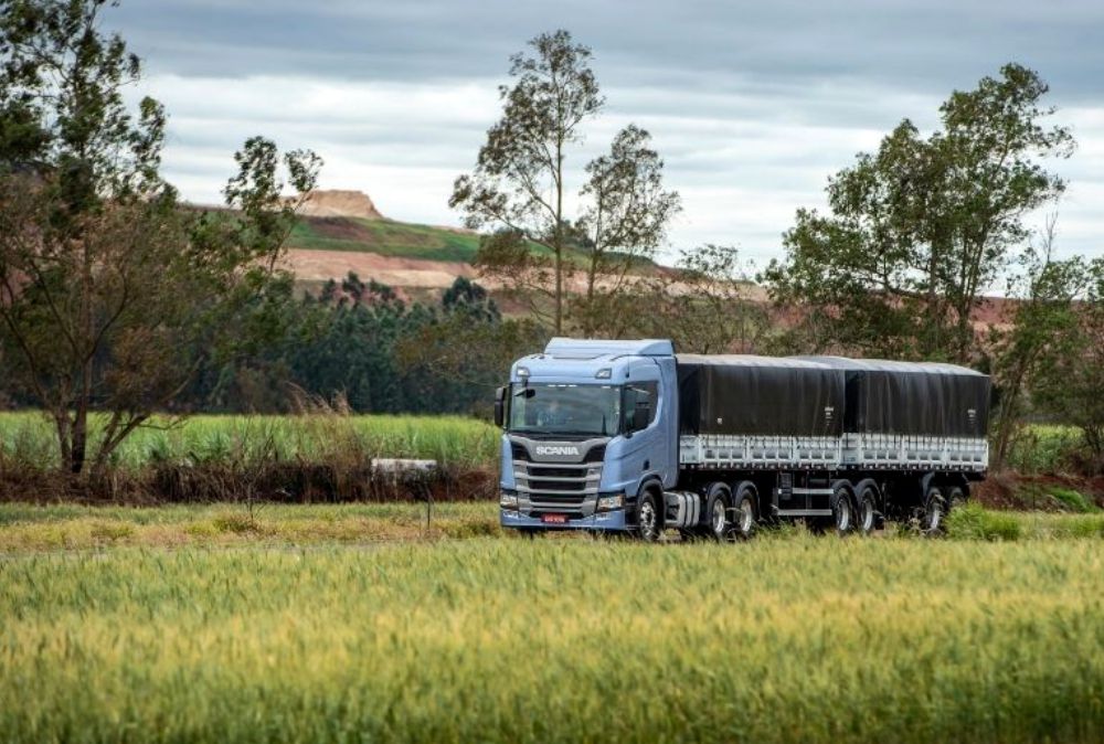 Portal Estrada - Scania projeta alta nas vendas de caminhões, ônibus, motores e serviços em 2021