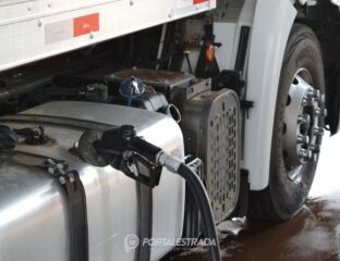 Portal Estrada - Isenção tributária sobre o diesel só compensa o último reajuste anunciado pela Petrobrás