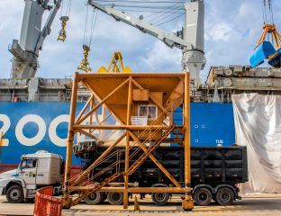 Portal Estrada - Importações impulsionam alta na movimentação nos portos do Paraná